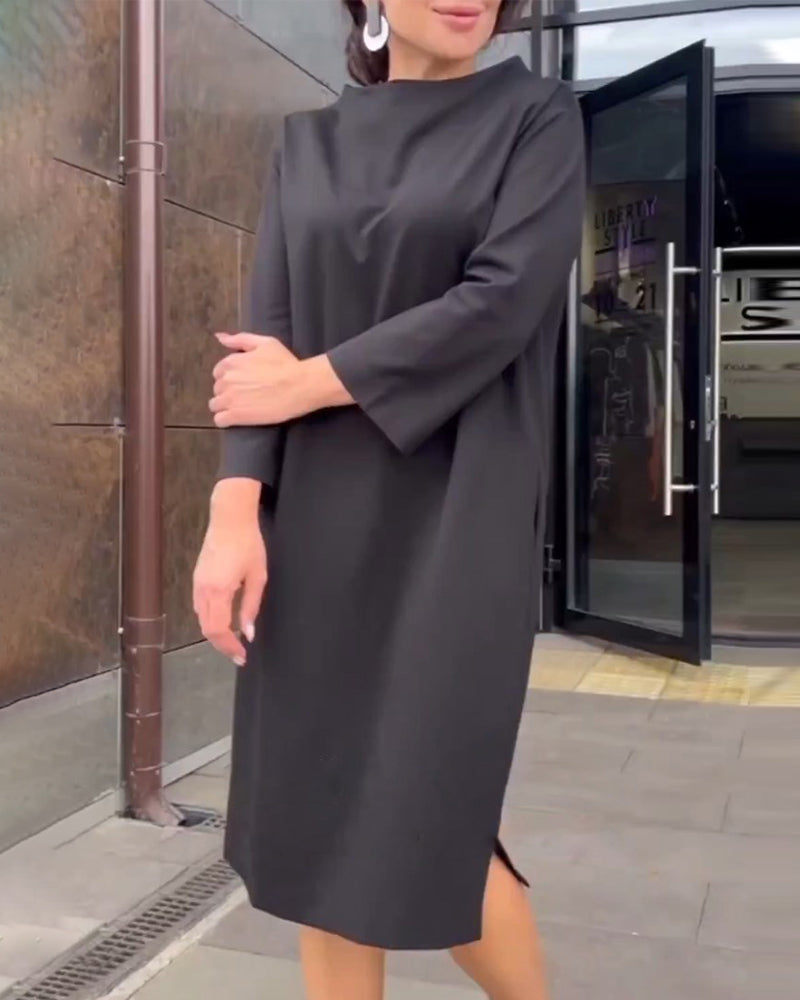 Losvallende jurk in een effen kleur in de kleur Zwart voor dames in stijl ideaal voor de herfst.