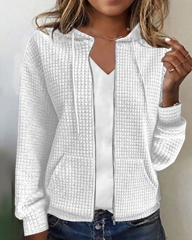 Monique | Casual vest met zakken en koorden in de kleur Wit voor dames in stijl ideaal voor de herfst.