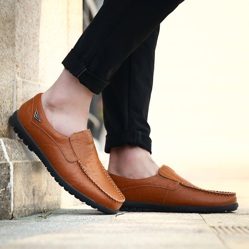 Orthopedische Heren Leren Loafers in de kleur Bruin voor heren in Smart-casual geschikt voor alle 4 seizoenen.