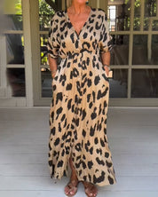 Panterprint Zomerjurk in de kleur Khaki voor dames in stijl ideaal voor de zomer.