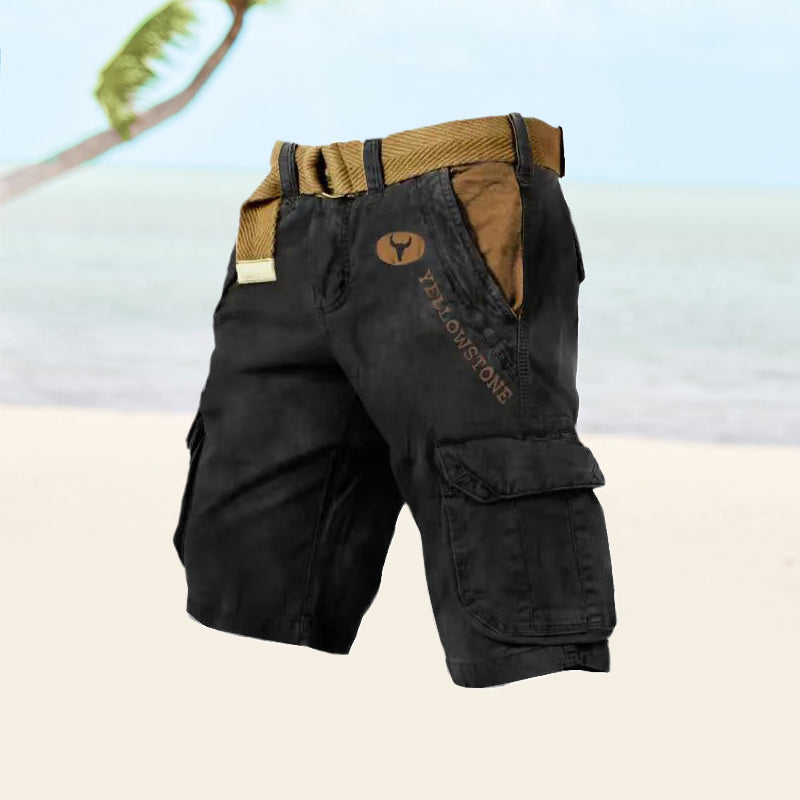 Veelzijdige cargoshorts, ontworpen voor ultiem comfort en stijl. Gemaakt van duurzaam stretchmateriaal voor langdurig comfort, voorzien van zes handige zakken en een tijdloos silhouet geschikt voor diverse activiteiten. Maattabel beschikbaar voor de perfecte pasvorm.