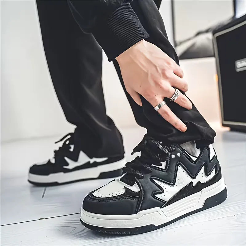 Lage sneakers met zigzag patroon