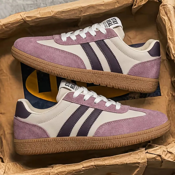 Lage sneakers met lace-up design