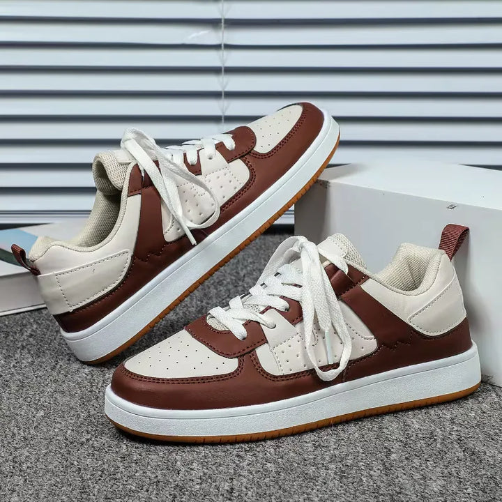 Lage sneakers met twee-tone design