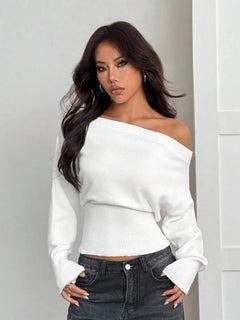 Oversized trui met asymmetrische hals