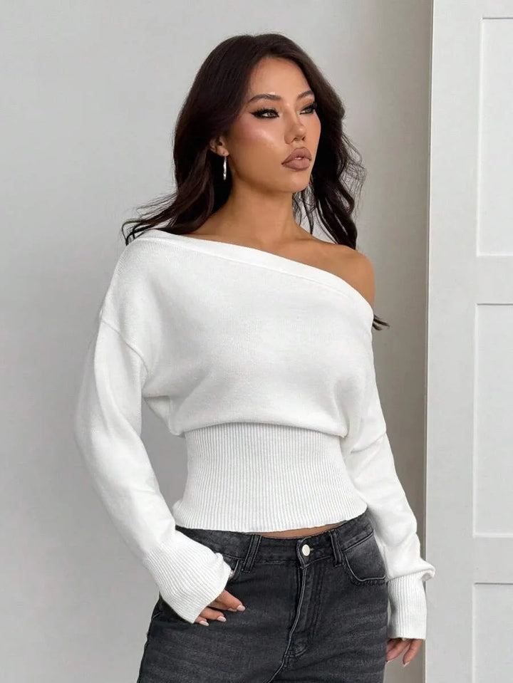 Oversized trui met asymmetrische hals