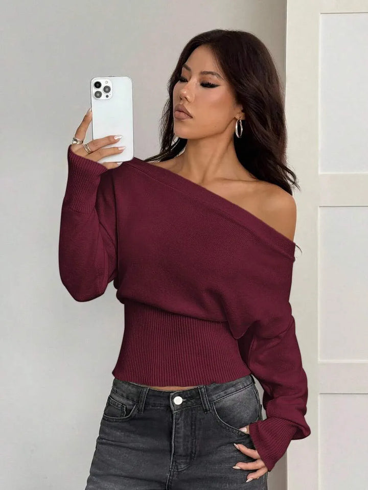 Oversized trui met asymmetrische hals