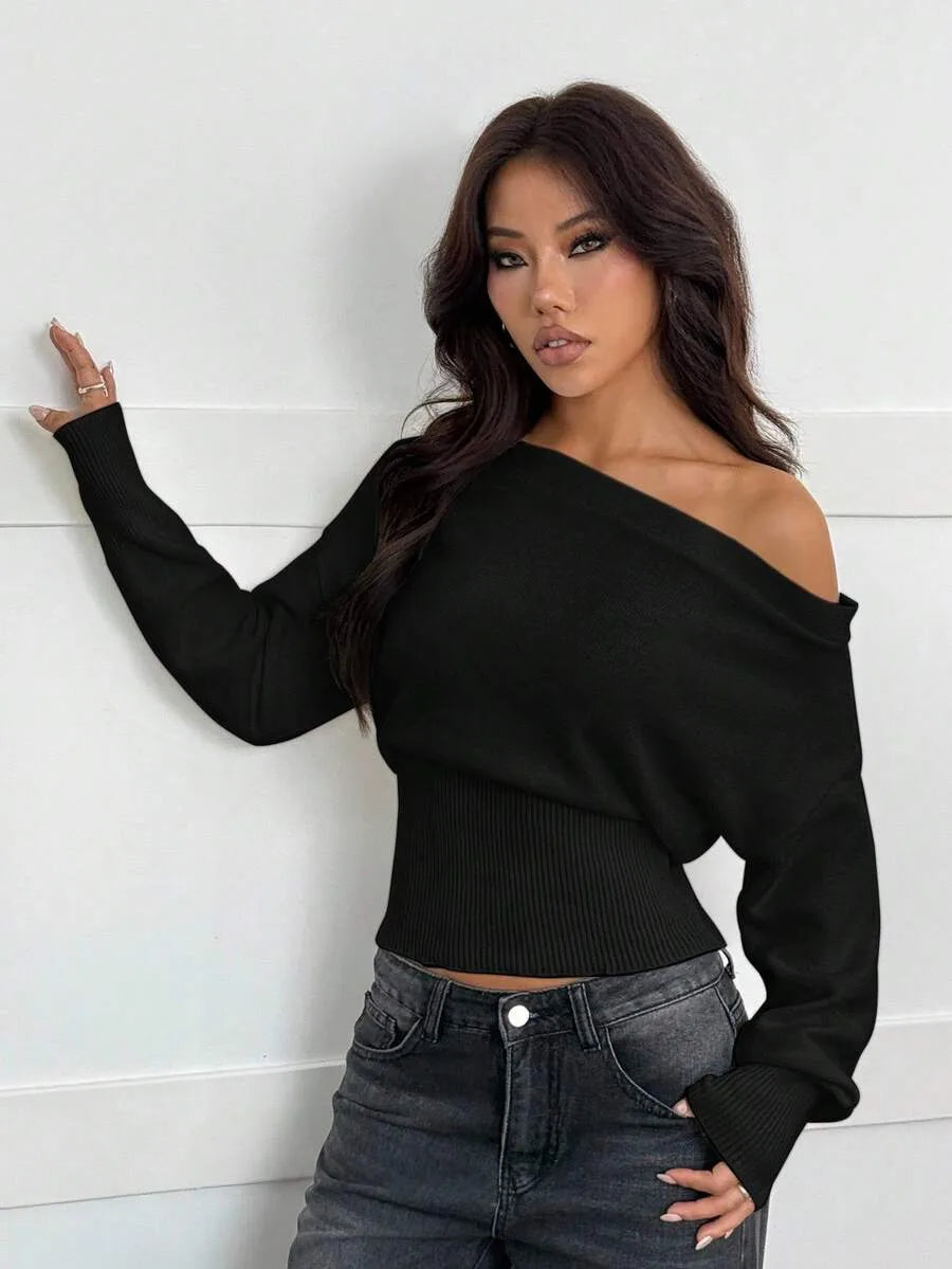 Oversized trui met asymmetrische hals