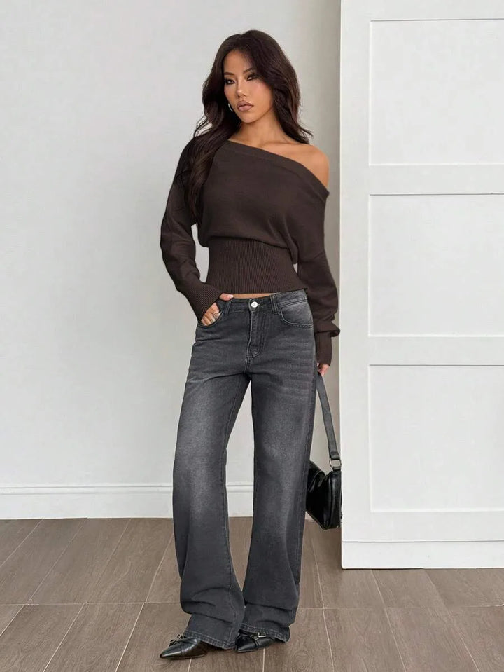 Oversized trui met asymmetrische hals