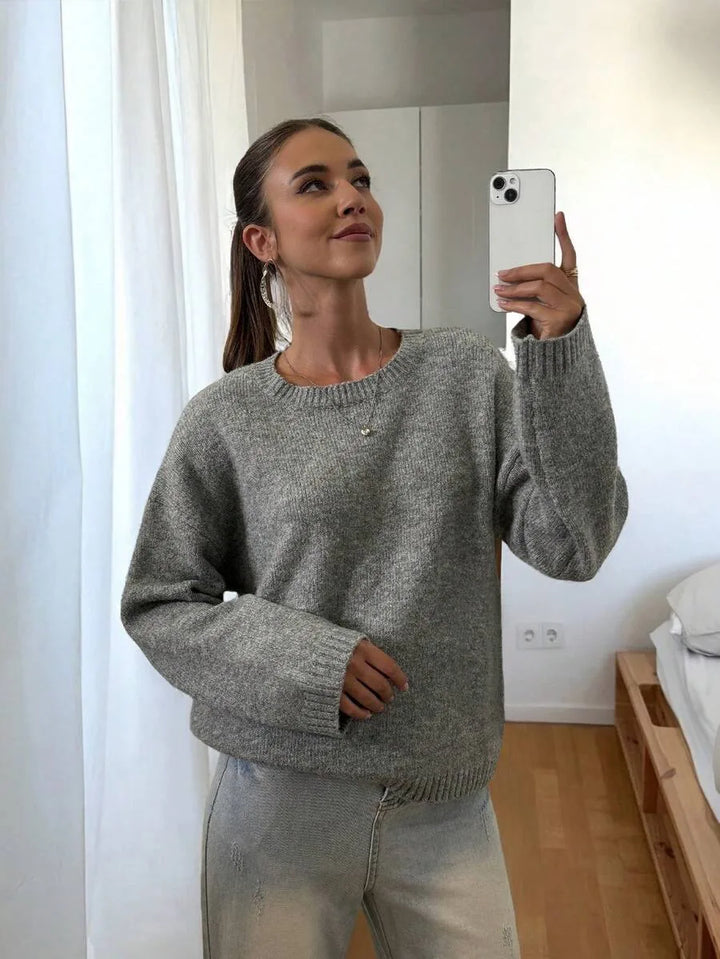 Oversized sweater met crew neckline