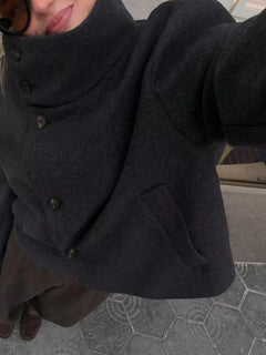 Korte khaki jas met opstaande kraag