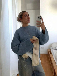 Oversized sweater met crew neckline