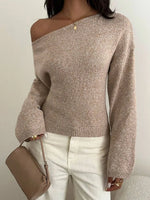 Sweater met asymmetrische hals