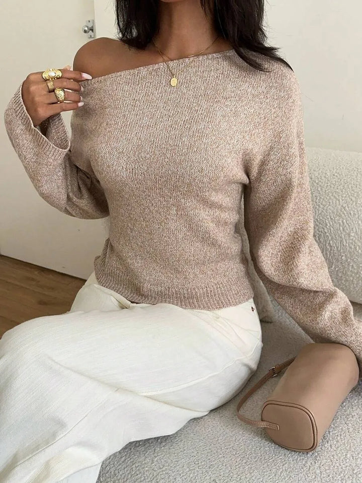 Sweater met asymmetrische hals