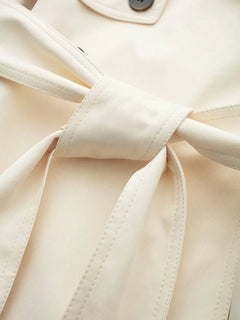 Trench coat met ceintuur en zakken