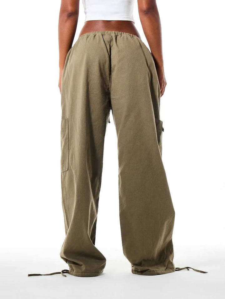 Wide leg cargo pants