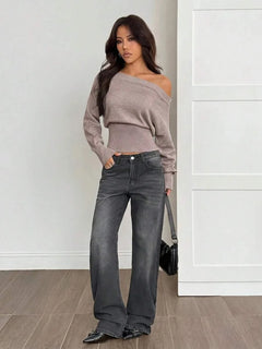 Oversized trui met asymmetrische hals