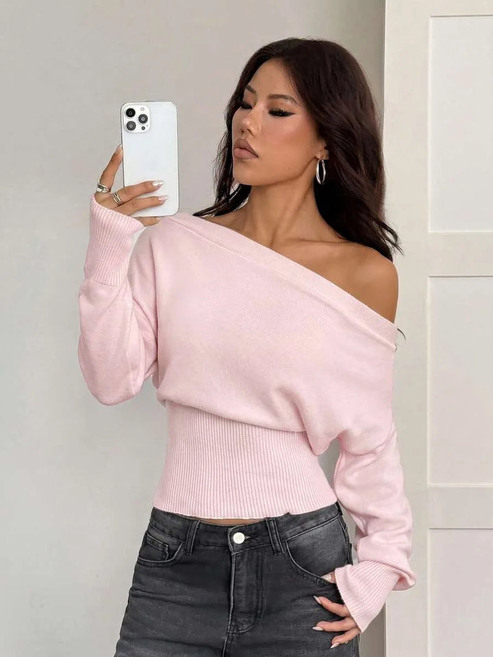 Oversized trui met asymmetrische hals