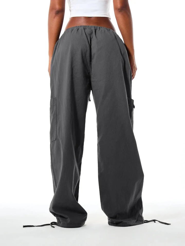 Wide leg cargo pants