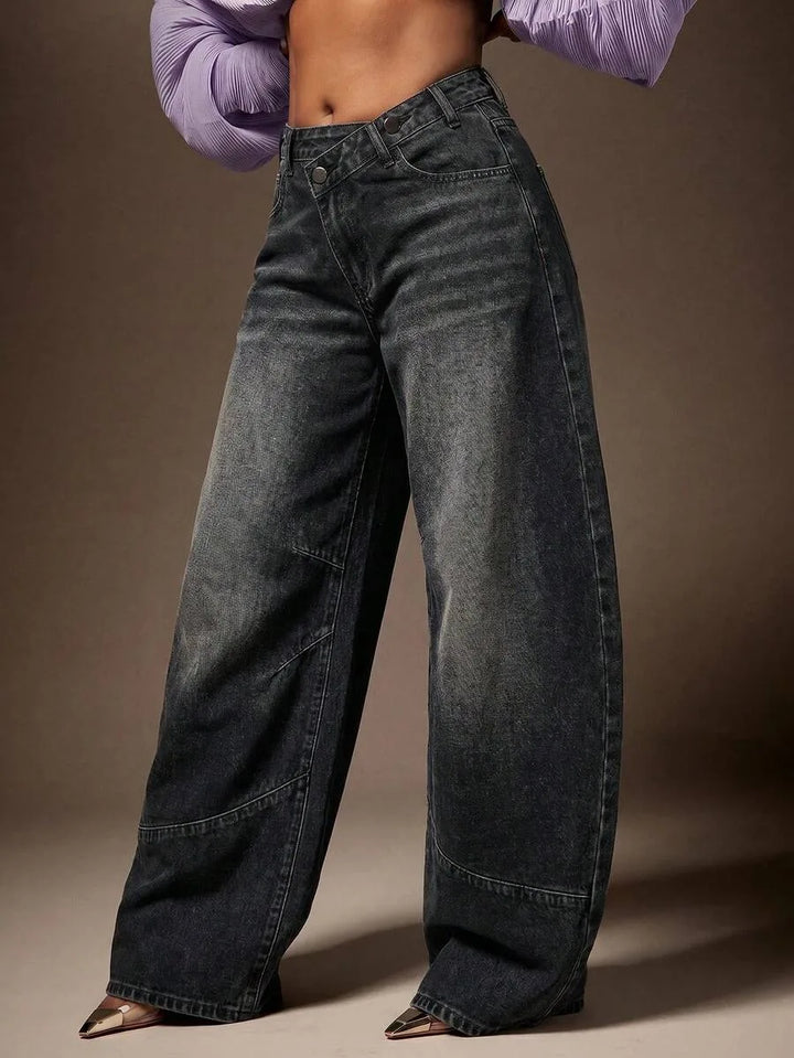 Wijde denim broek met asymmetrische taille