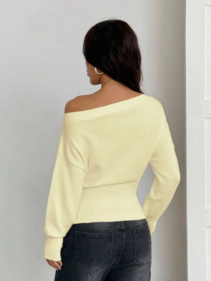 Oversized trui met asymmetrische hals