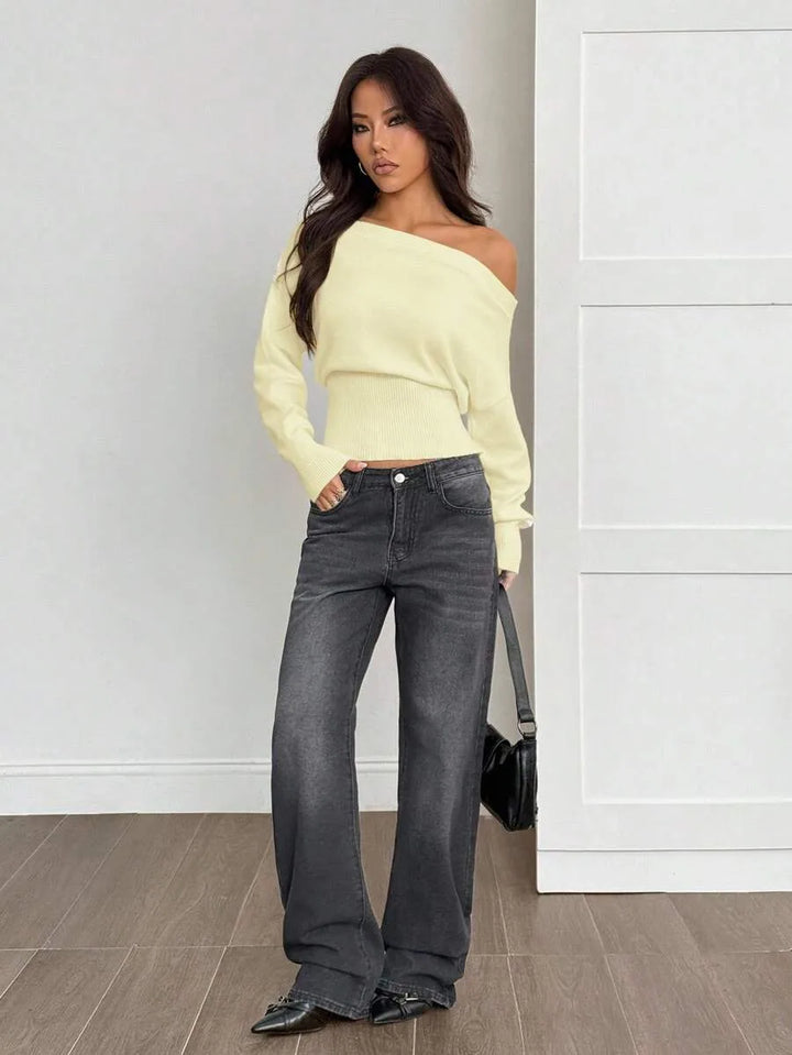 Oversized trui met asymmetrische hals