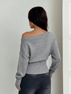 Oversized trui met asymmetrische hals