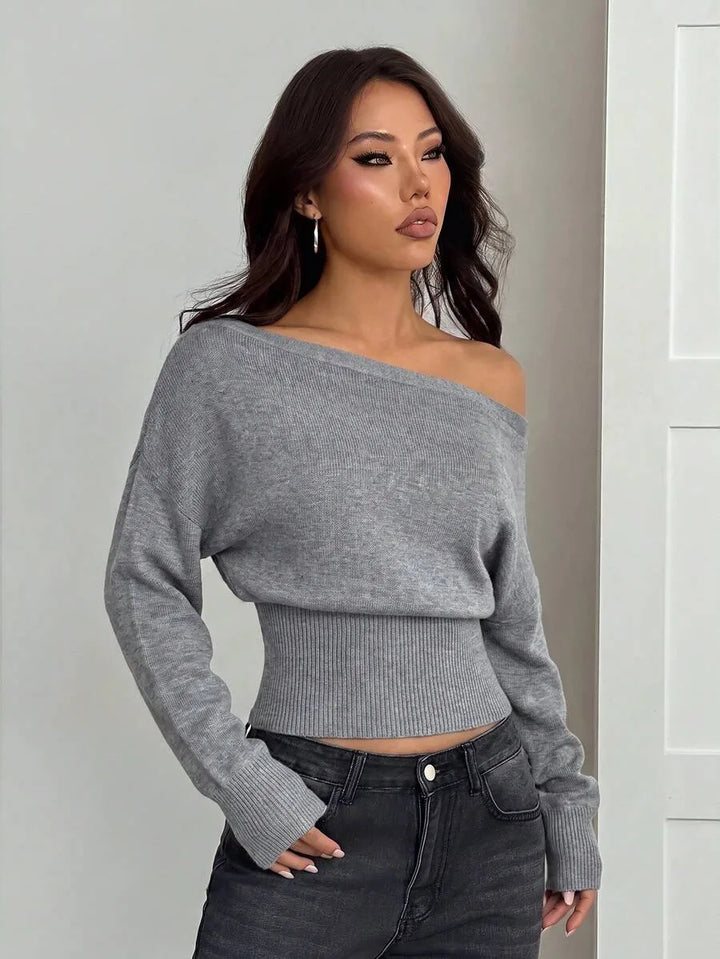 Oversized trui met asymmetrische hals