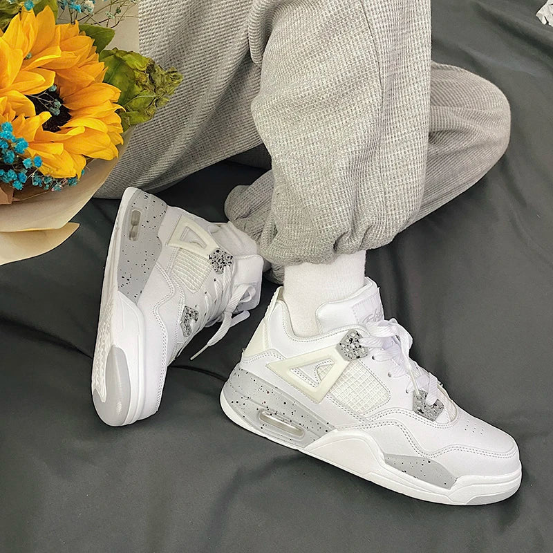 Hoge top casual sneakers, perfect voor een trendy en comfortabele look. Ideaal voor casual gelegenheden en alledaags gebruik. Biedt comfort en stijl in één.