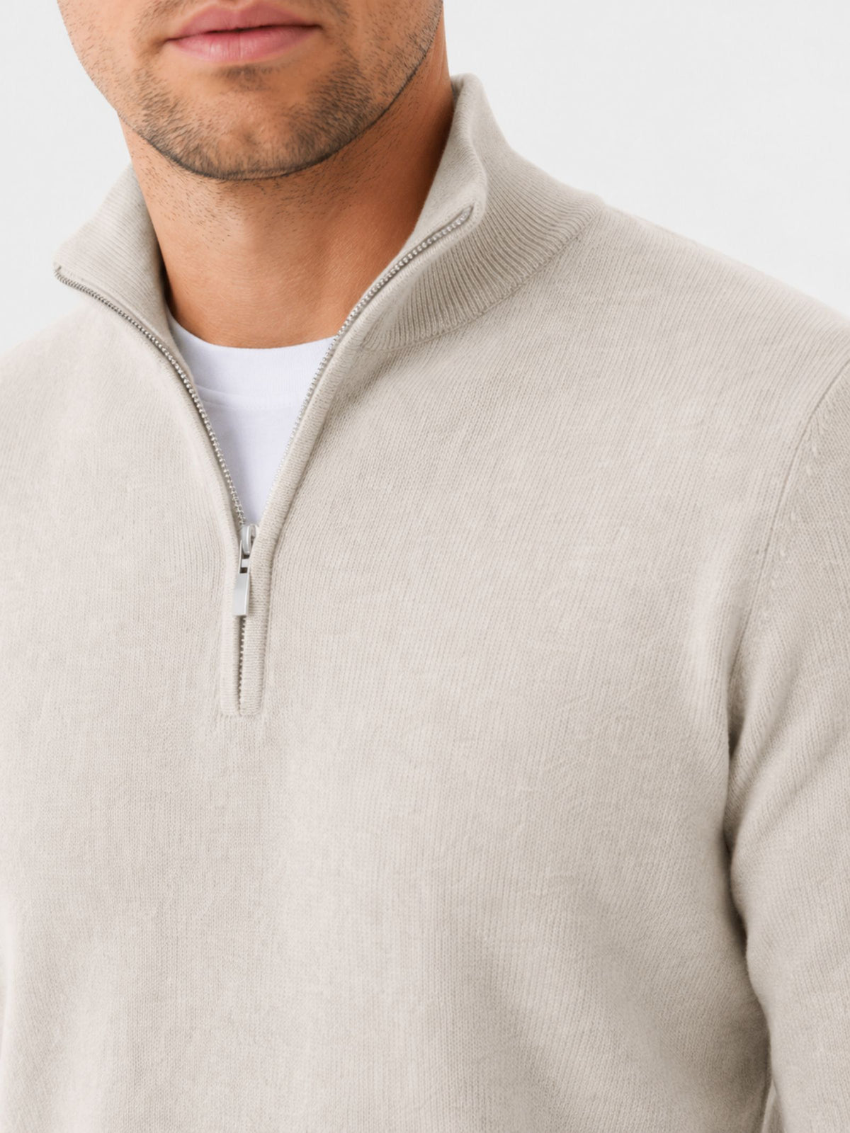 Hugo Merino Wool Men's V-neck Sweater with Zipper