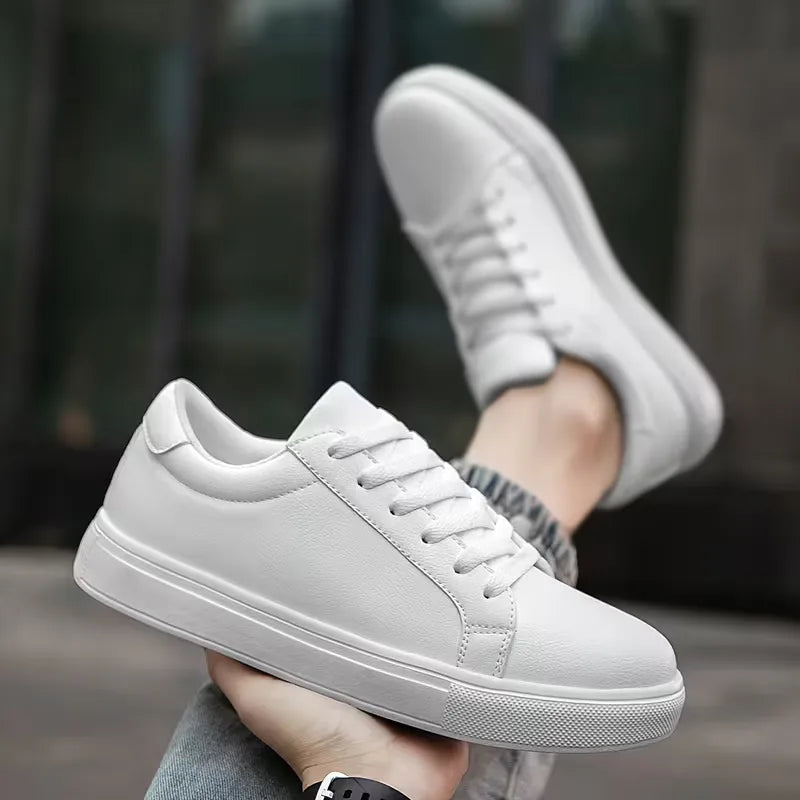 Lage sneakers met minimalistisch design