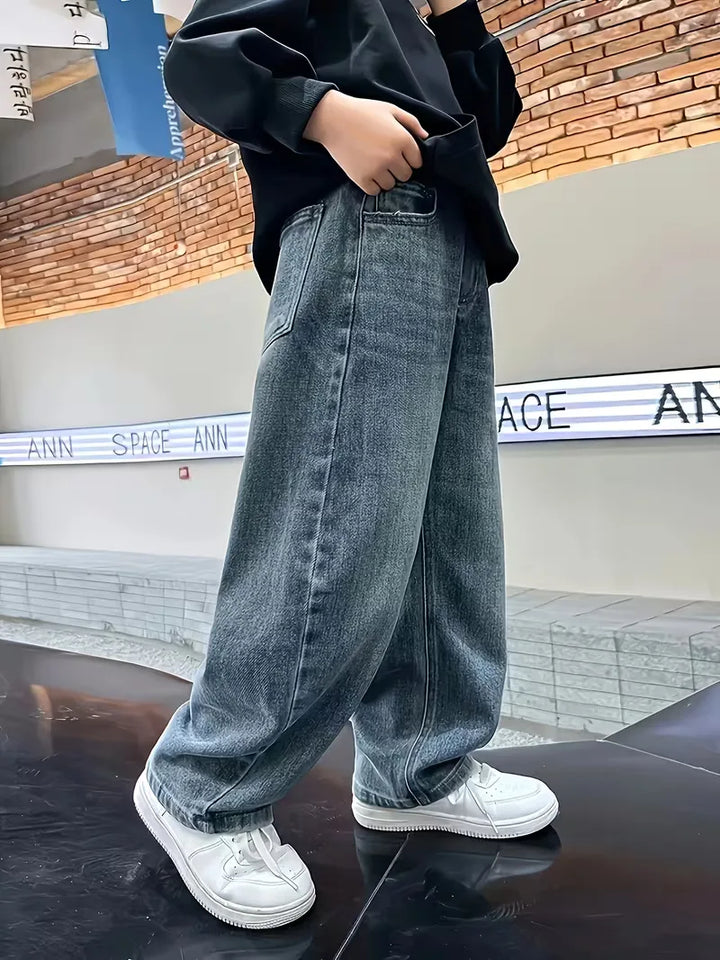 Loose fit jeans met wide leg