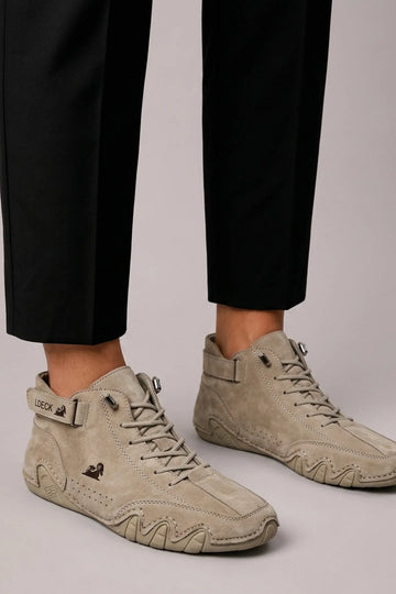 Lage sneakers met high-top design