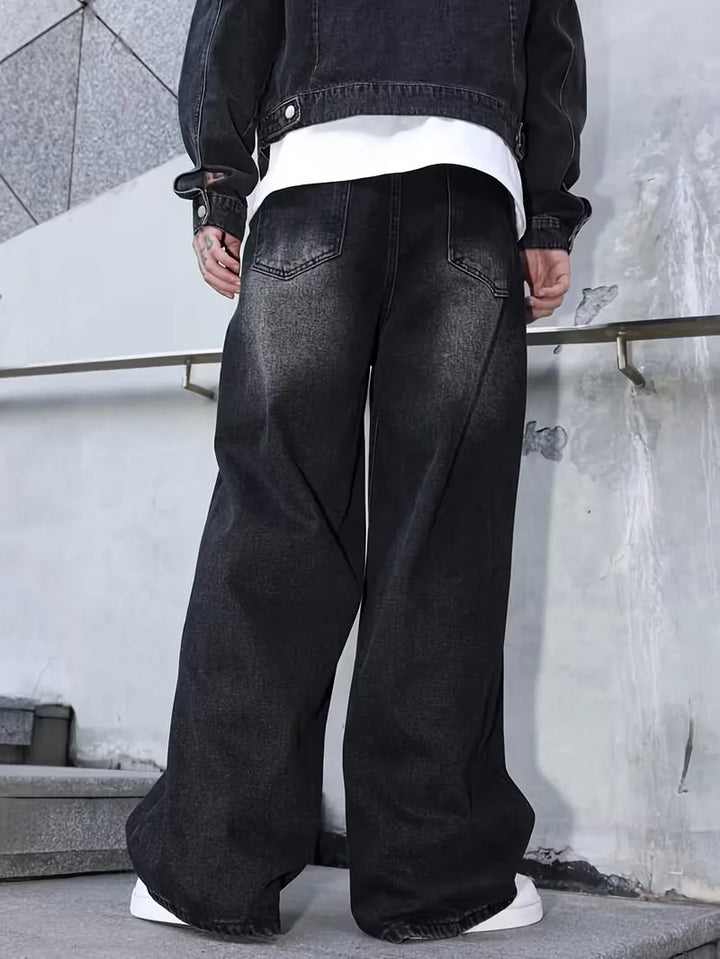 Loose fit jeans met brede pijpen