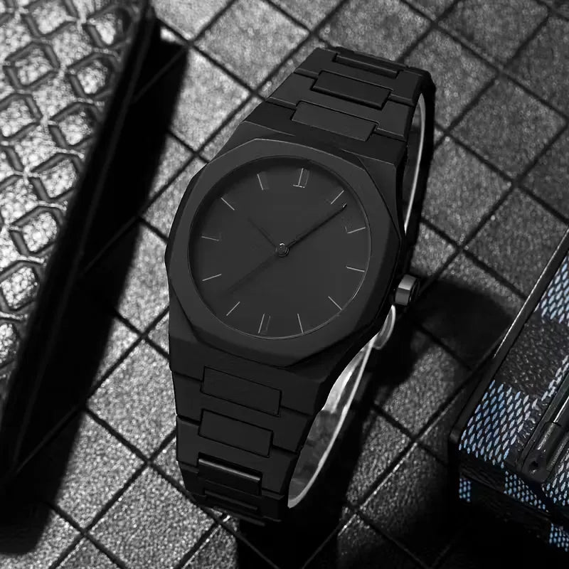 Analoge horloge met plastic band