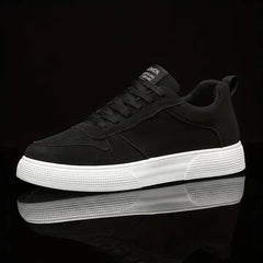 Lage sneakers met lace-up sluiting