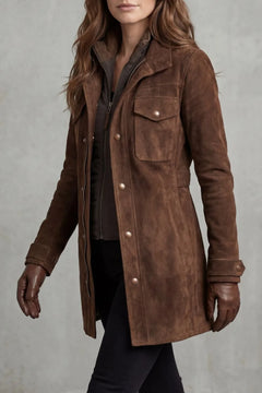 Lange suede jas met flapzakken