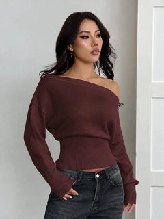 Oversized trui met asymmetrische hals