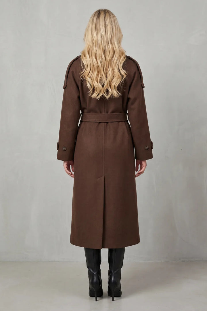 Oversized wollen trenchcoat