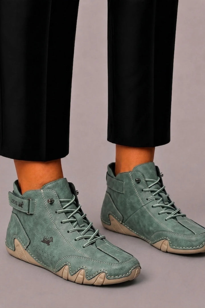 Lage sneakers met high-top design