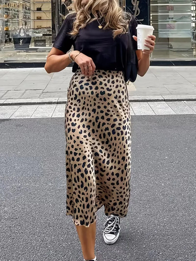 Satijnen rok met luipaardprint
