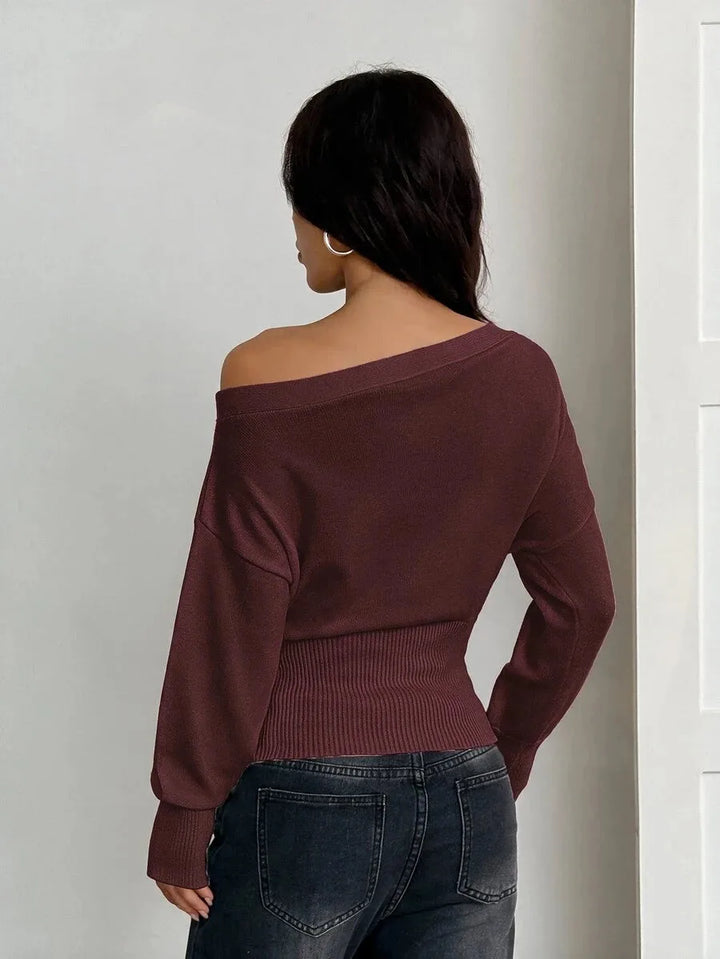Oversized trui met asymmetrische hals
