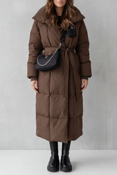 Lange puffer jas met ceintuur