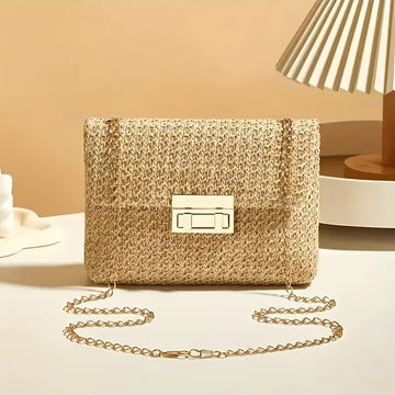 Woven clutch met gouden sluiting
