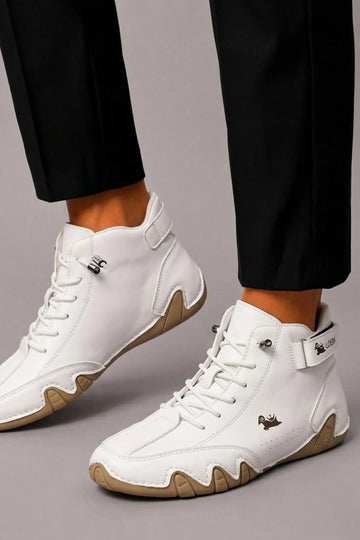 Lage sneakers met high-top design
