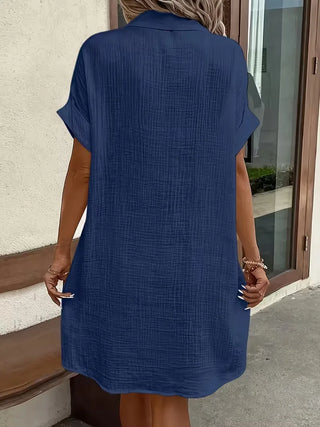 Overhemdjurk met V-neck en korte mouwen