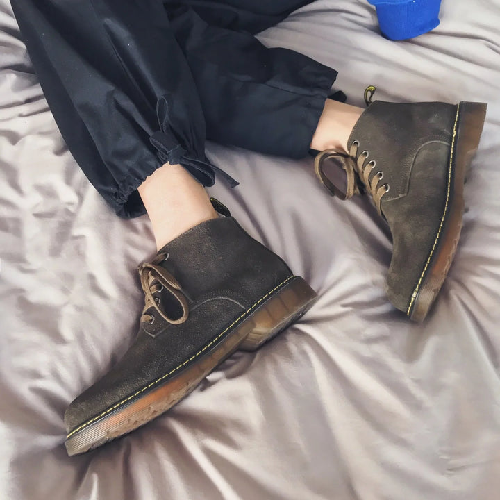 Veterschoenen boots met suède afwerking
