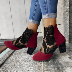 Schoenen met blokhak en kant