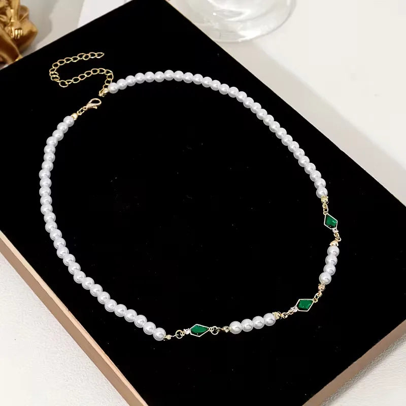Ketting met imitatie parels