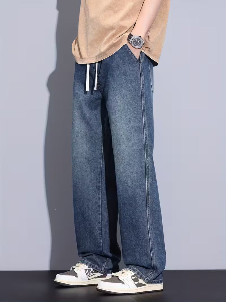 Broek met rechte pijp en losse pasvorm